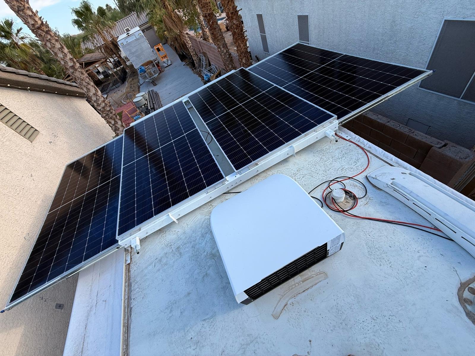 RV roof solar array